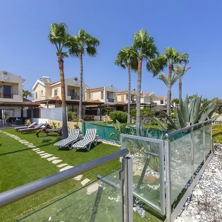Villa Meneou Beachfront 3 *