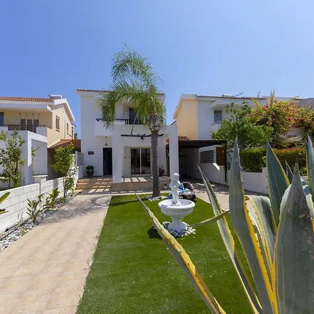 Meneou Beachfront 3 Villa Kiti