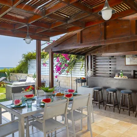 Villa Meneou Beachfront 3